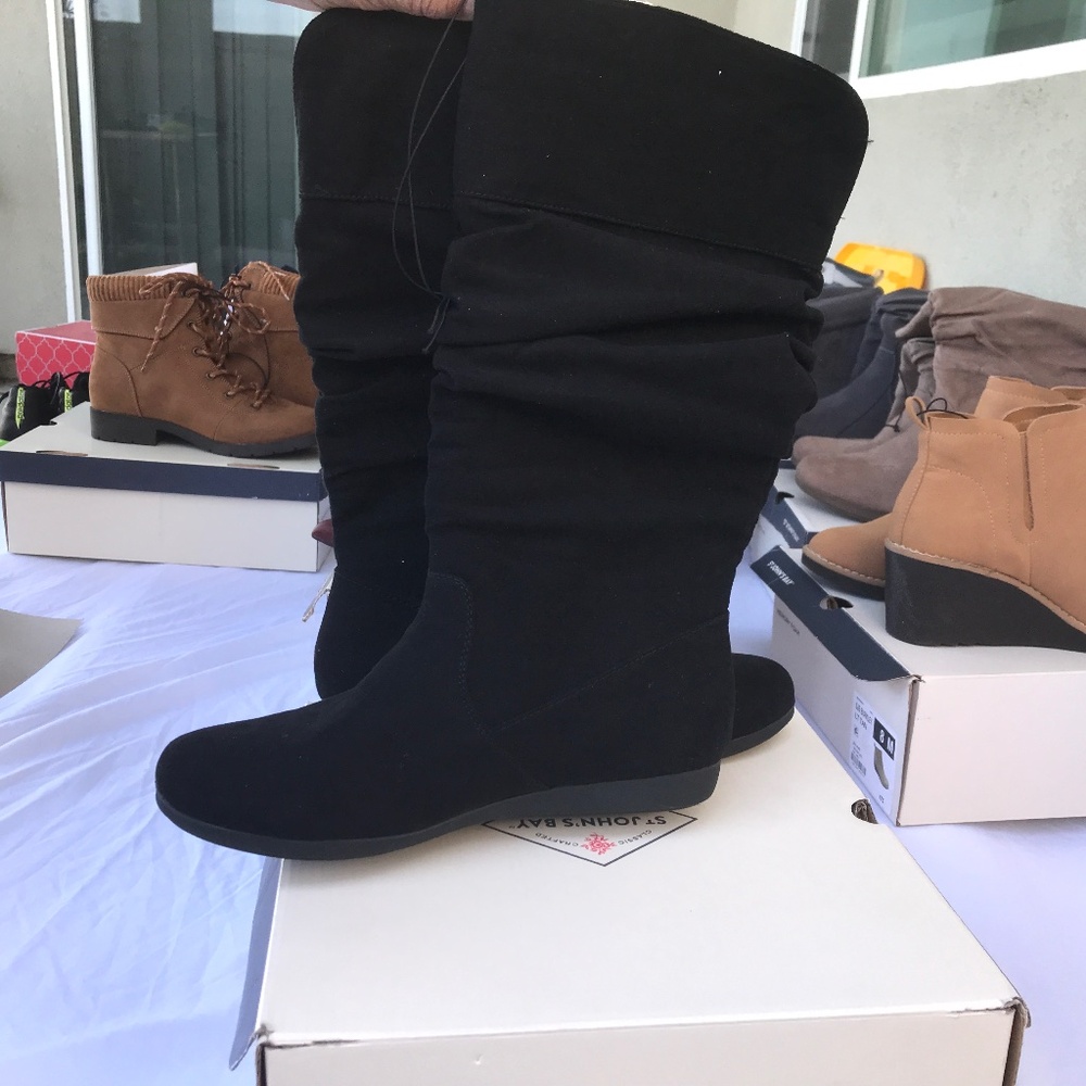 Black boots
